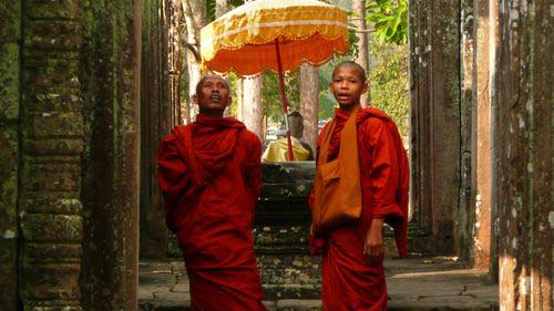 Moines du temple d'Angkor-Vat