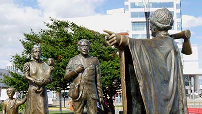 Puerto Montt, Monument aux colons allemands