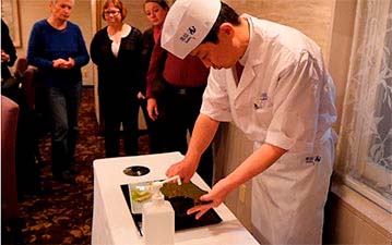 Préparation sushis à Osaka