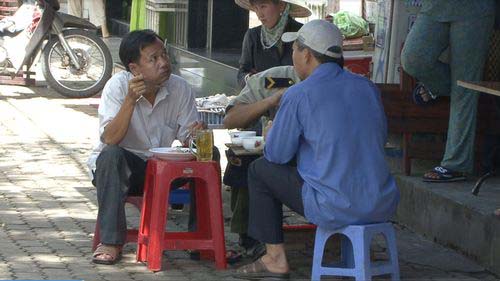 Vietnam restaurant trotoir